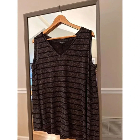 Lane Bryant Swing Tank Plus‎ Size 14/16 Silver Metallic VNeck Sleeveless Top - Picture 1 of 4